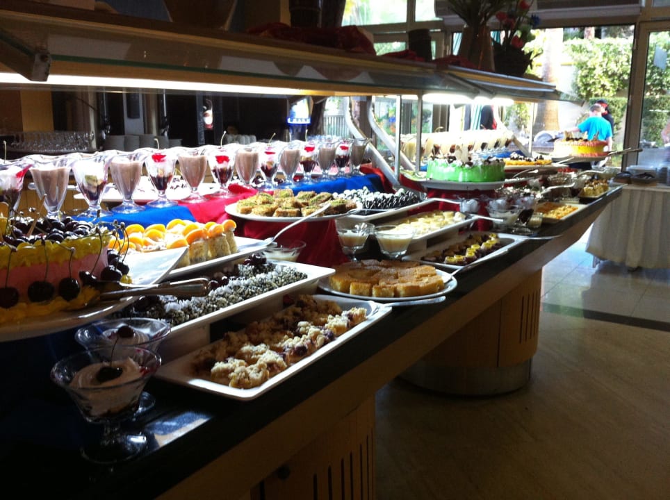 Desertbuffet  Can Garden Resort