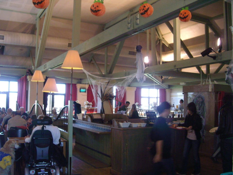 Restaurant Campanile Val de France