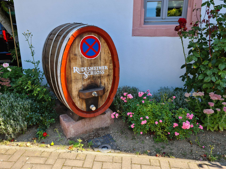 Sonstiges Breuers Rüdesheimer Schloss