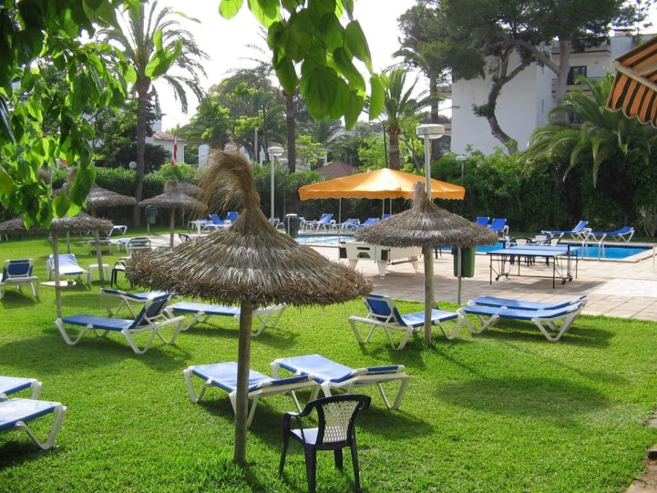 Die Gartenanlage Hotel Luxor