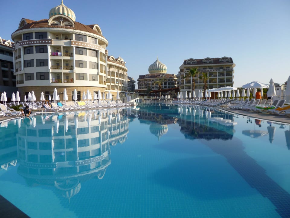 Pool Kirman Belazur Resort & Spa