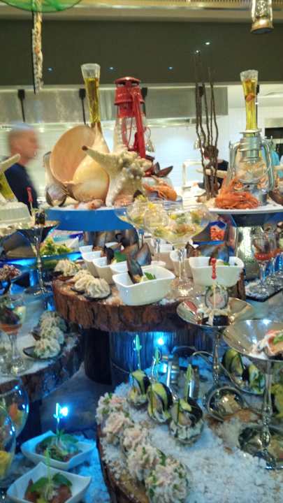 Gastro Acanthus Cennet Barut Collection