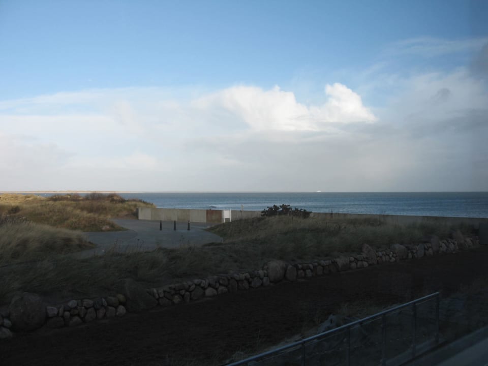 Ausblick von unserem Zimmer auf die Nordsee Hotel Strand am Königshafen