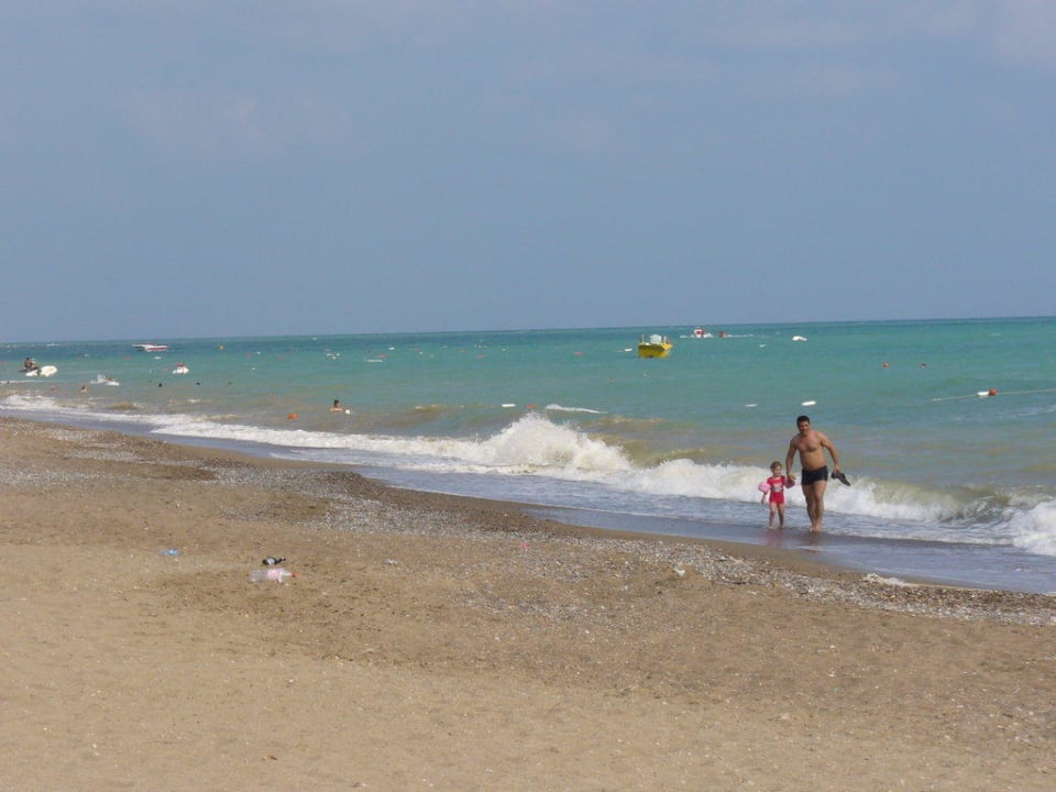 Sehr sauberer Hotelstrand Sherwood Dreams Resort