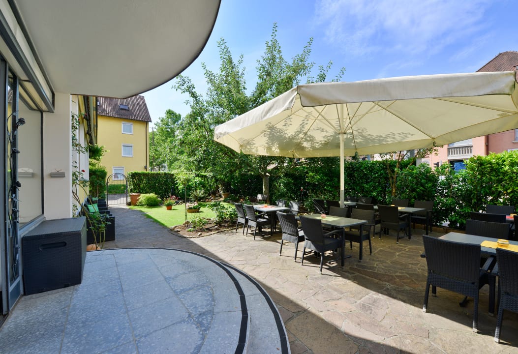 Gartenanlage Business Hotel Rosenau