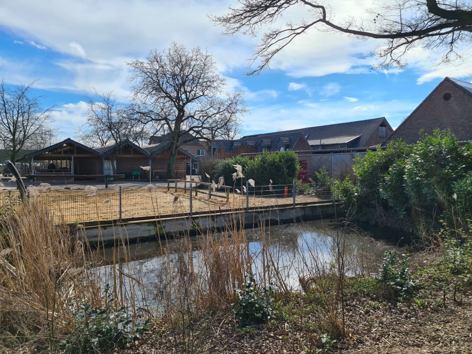 Außenansicht Reitercamp Hötzenhof