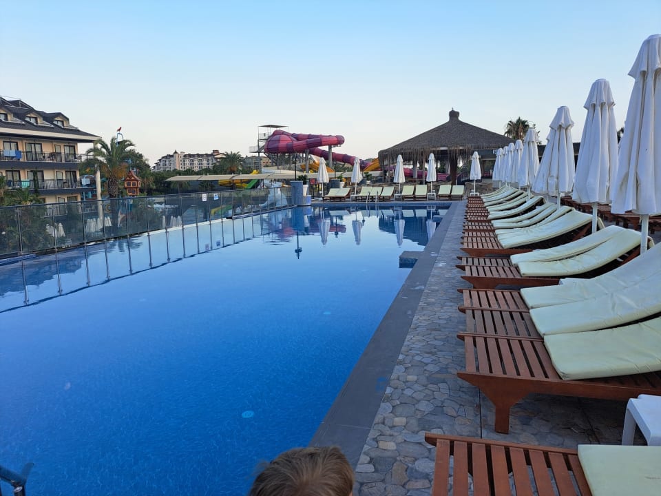 Pool Dream World Palace Hotel