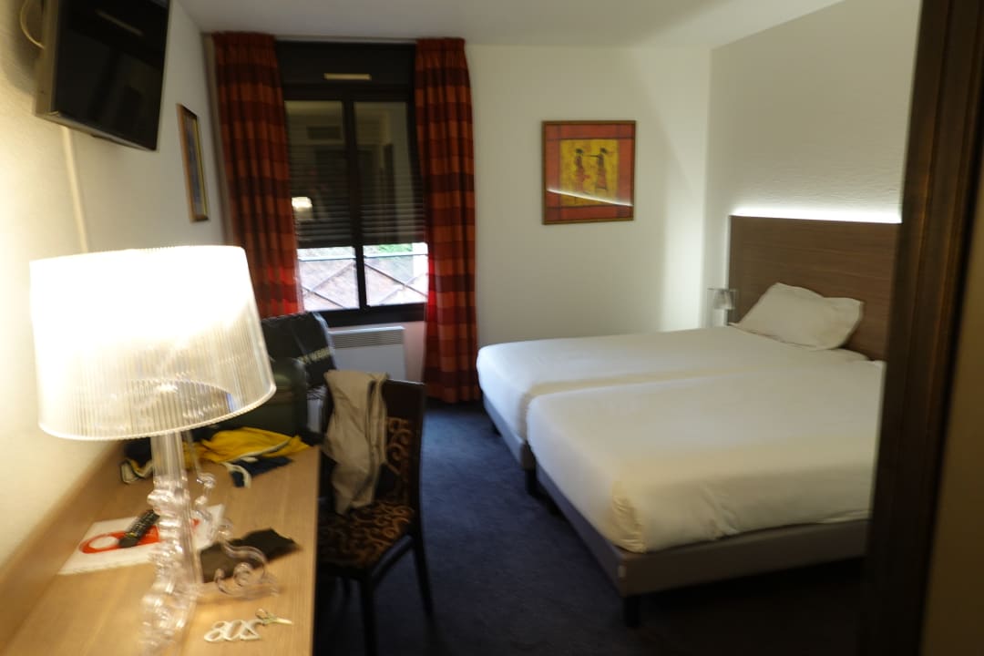 Zimmer Inter-Hotel Les Amandiers