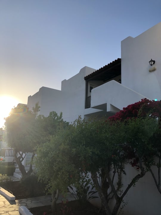 Außenansicht Alexander Beach Hotel & Village Resort