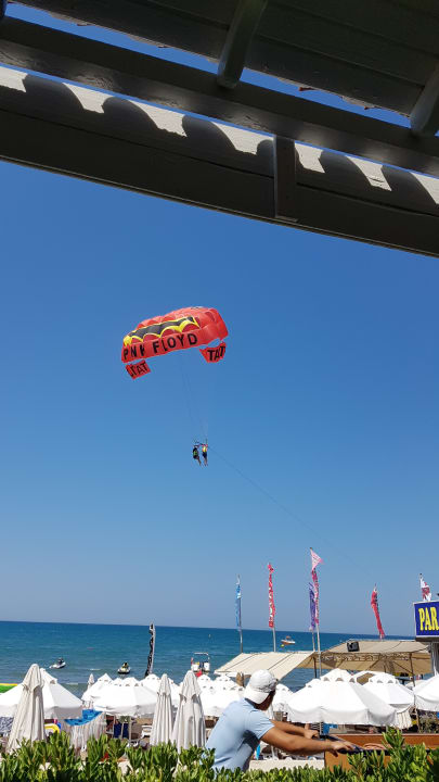 Strand Side Star Beach