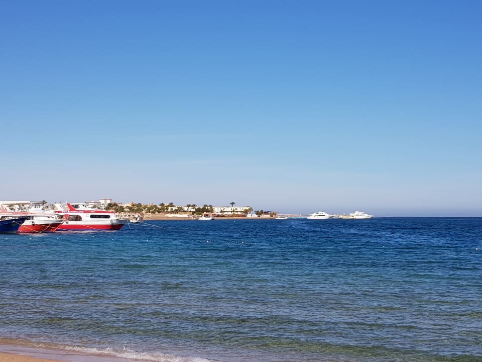 Strand Menaville Safaga