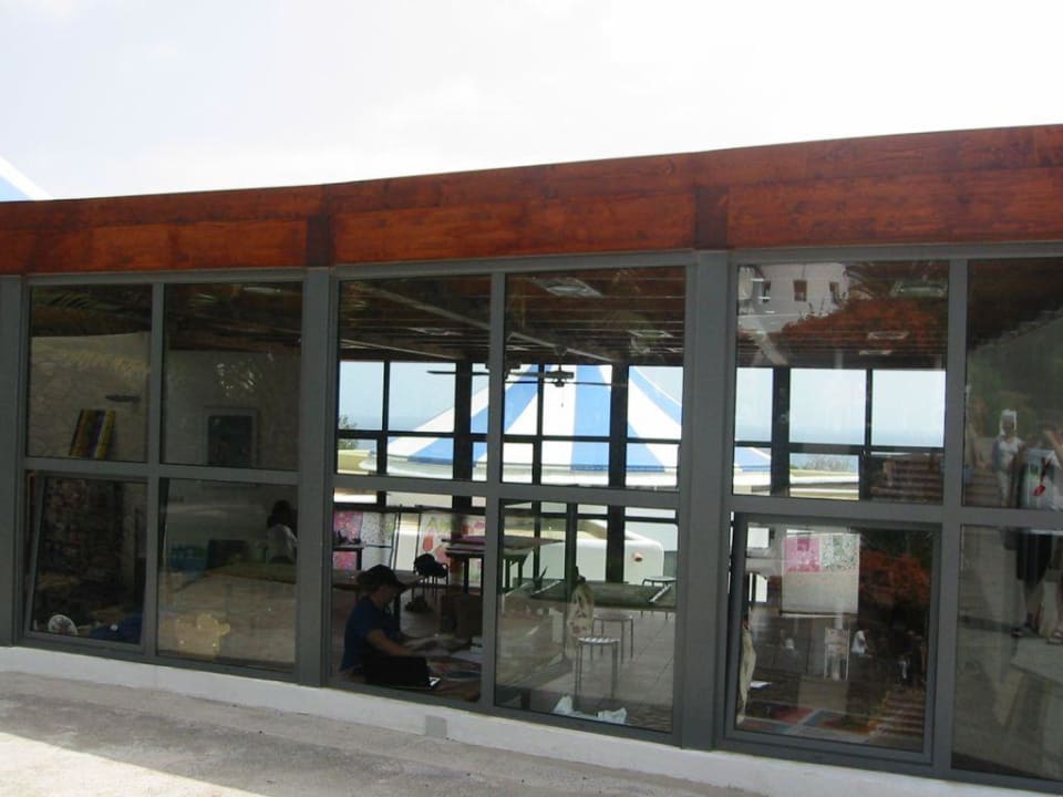 Blick ins Kinderatelier ROBINSON ESQUINZO PLAYA