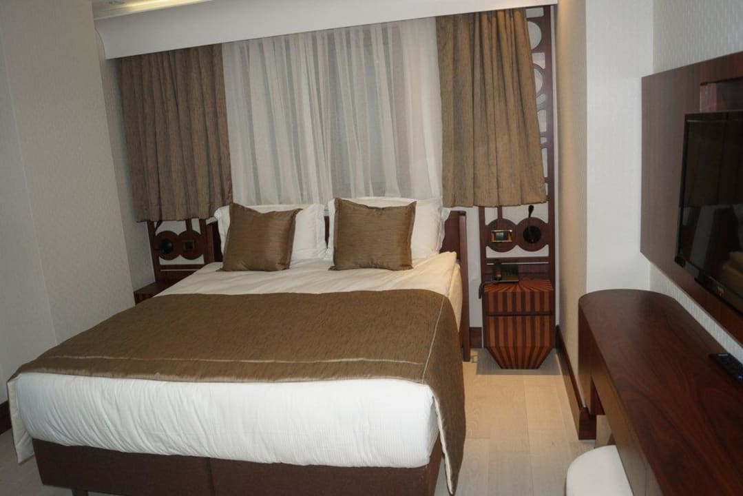 French bed room Victory Hotel & Spa İstanbul