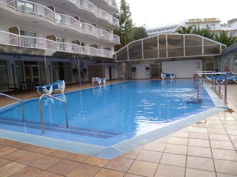 Hotelpool von der Barterrasse aus Helios Lloret de Mar