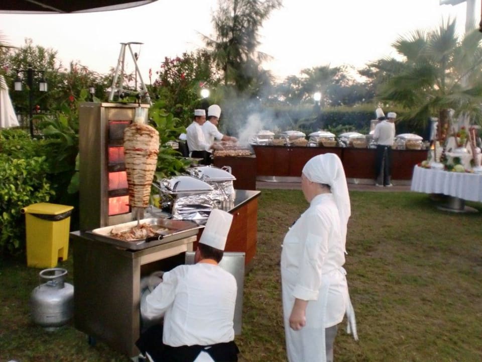 Galaabend Sunis Evren Beach Resort Hotel & Spa