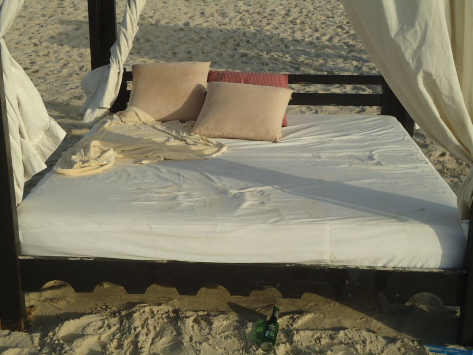 Erster Eindruck vom Strand morgens um 7 Uhr Royal Lido Resort & Spa
