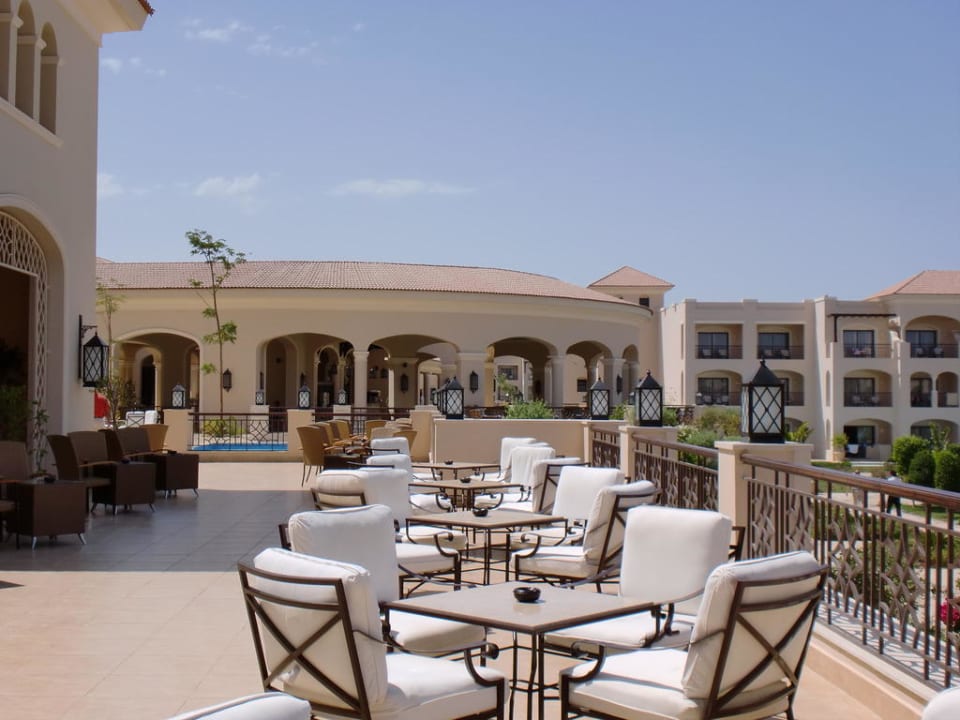 Looby Bar drausen JAZ Aquamarine Resort