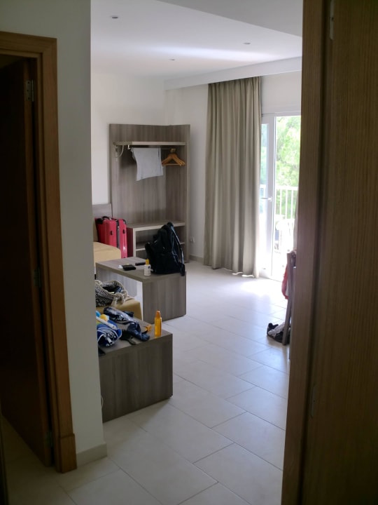 20 Cabot Tres Torres Apartaments