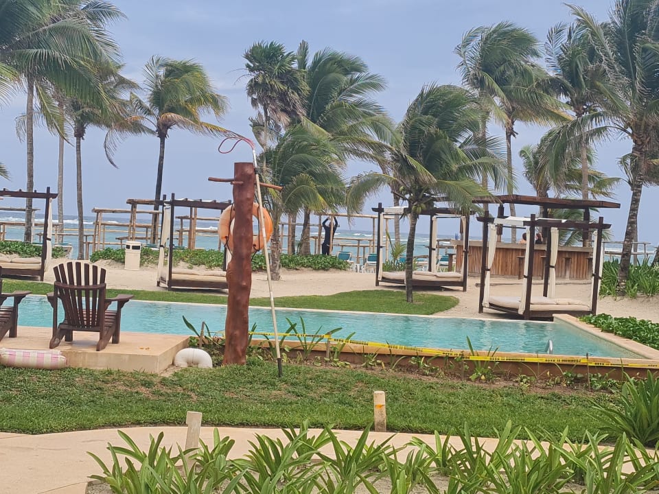 Pool Akumal Bay Beach & Wellness Resort