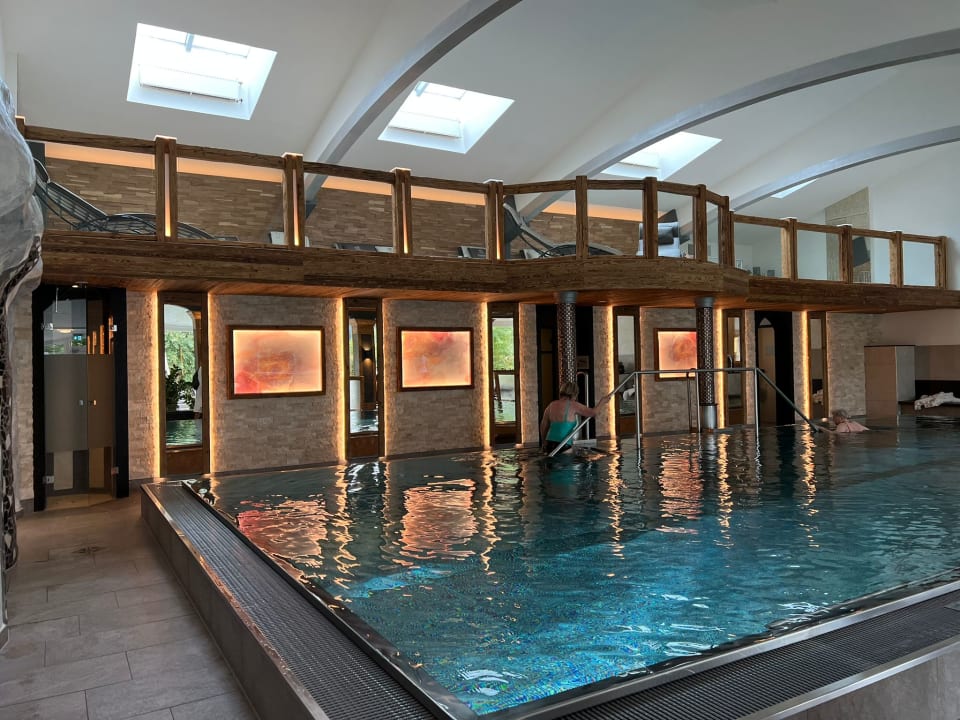 Pool Hotel Bergknappenhof