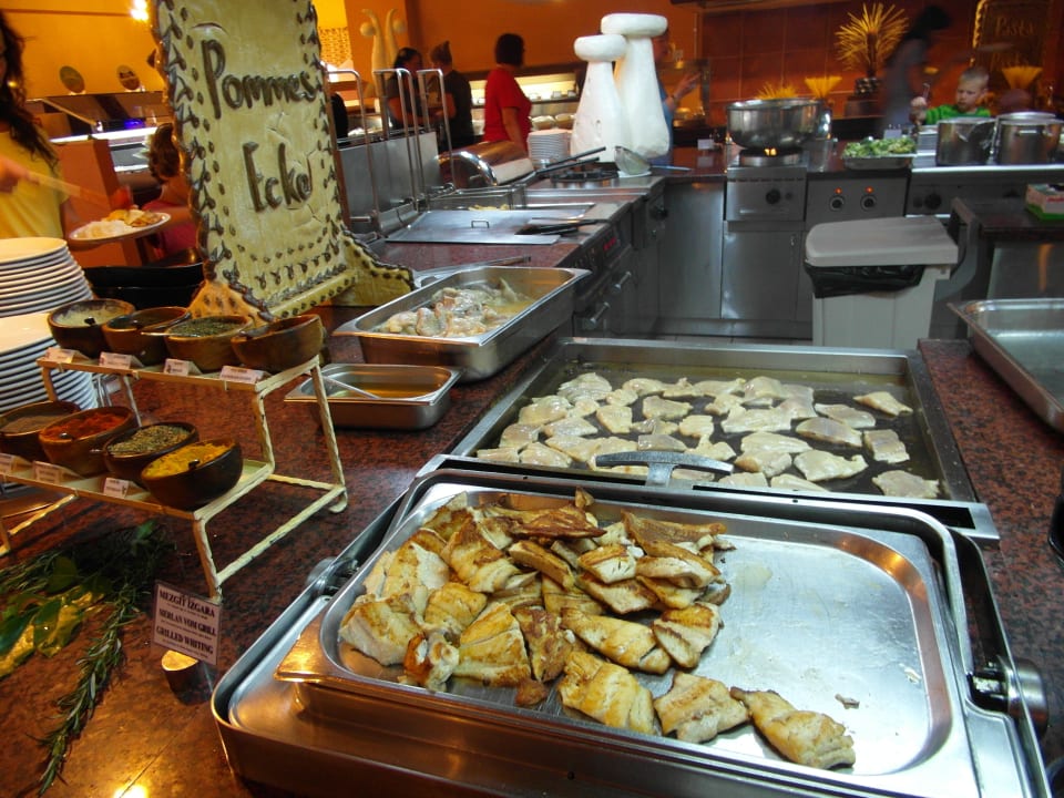 Viel Auswahl im Restaurant Club Grand Aqua