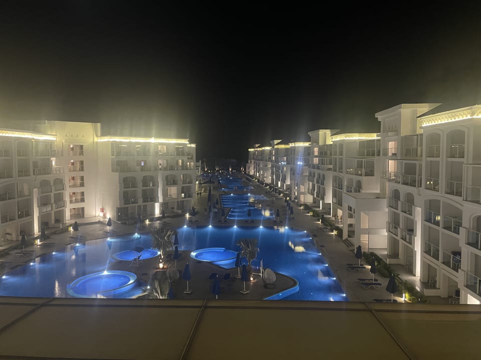 Außenansicht Pickalbatros Blu Spa Resort