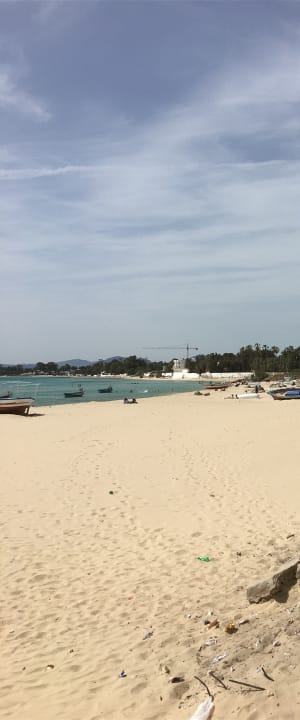 Strand Hotel Nesrine