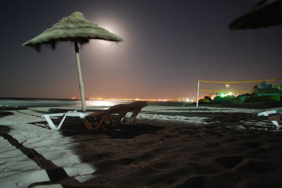 Plaża nocą - widok na Mahdię Hotel Thalassa Mahdia