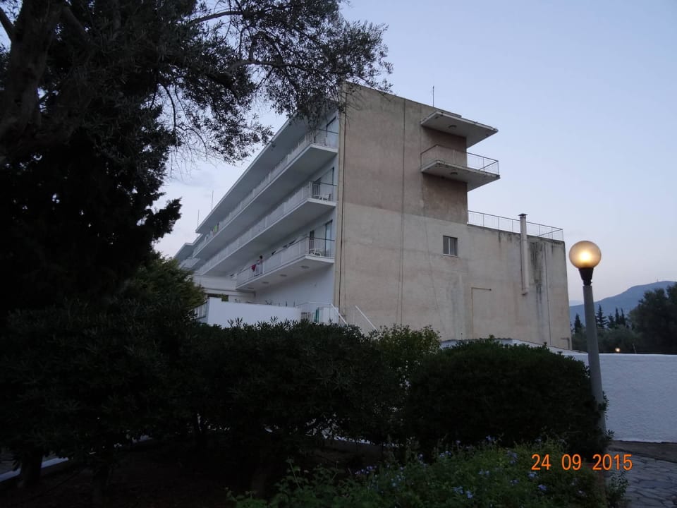Hauptgebäude O Paradise Beach Resort