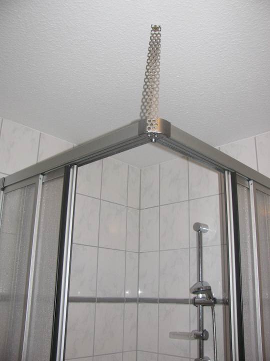 Bad - Dusche Fewo 2.5 Haus Arkonablick