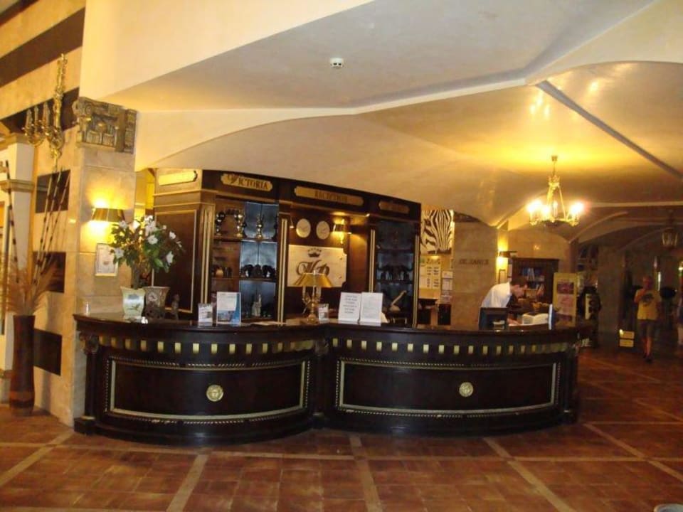 Recepcja Imperial Palace Hotel