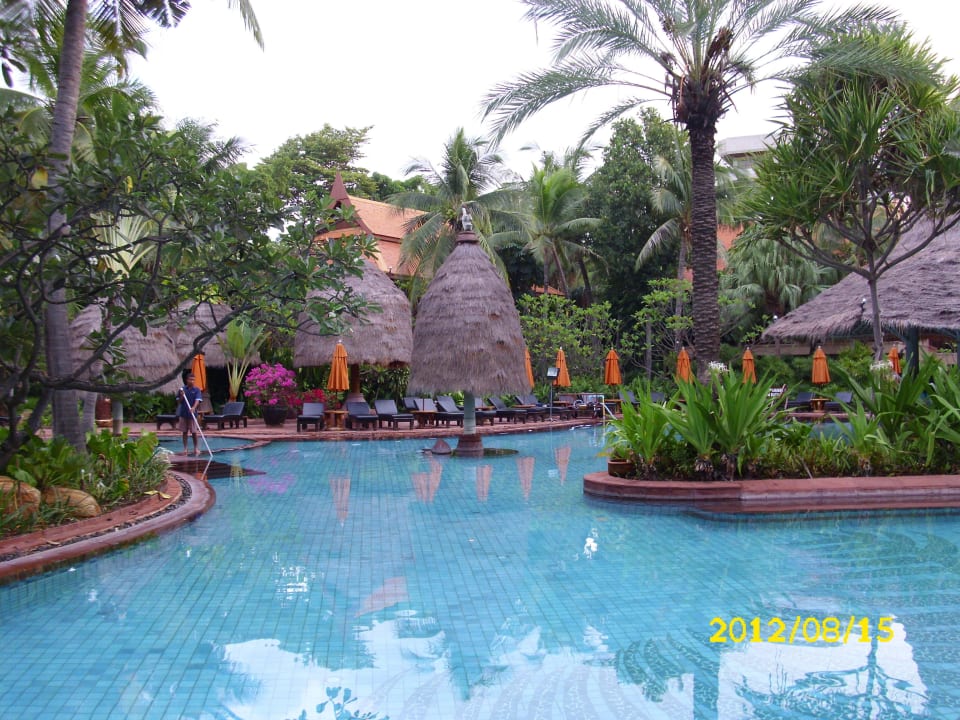 Teil des Pools Anantara Hua Hin Resort