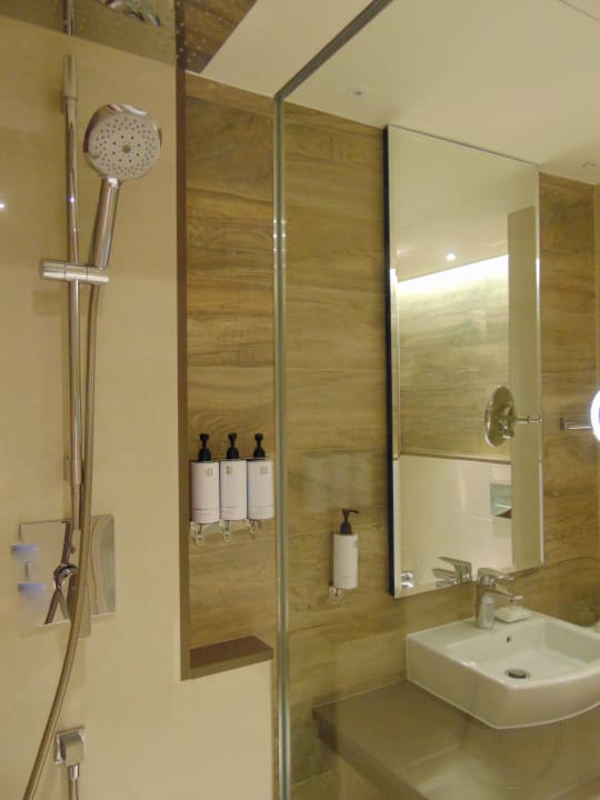 Zimmer Fujairah Rotana Resort & Spa
