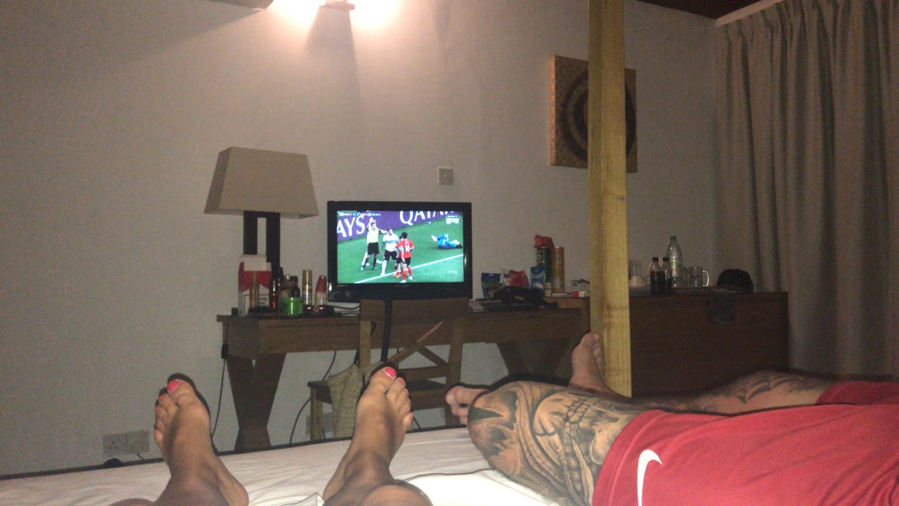 Fifa WM im Wasserbungalow  Embudu Village