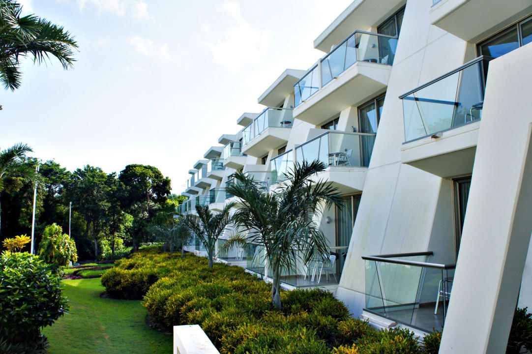 Garten mit Wohnblock Grand Sirenis Riviera Maya Resort & Spa