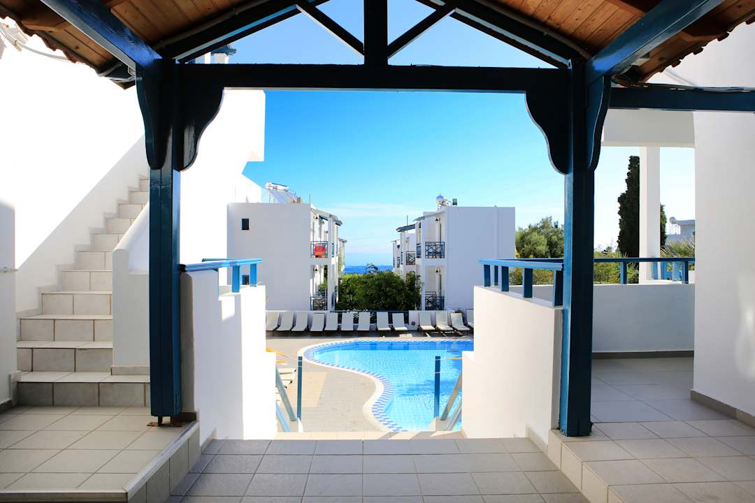 Pool MIKA Villas Apartments& Studios