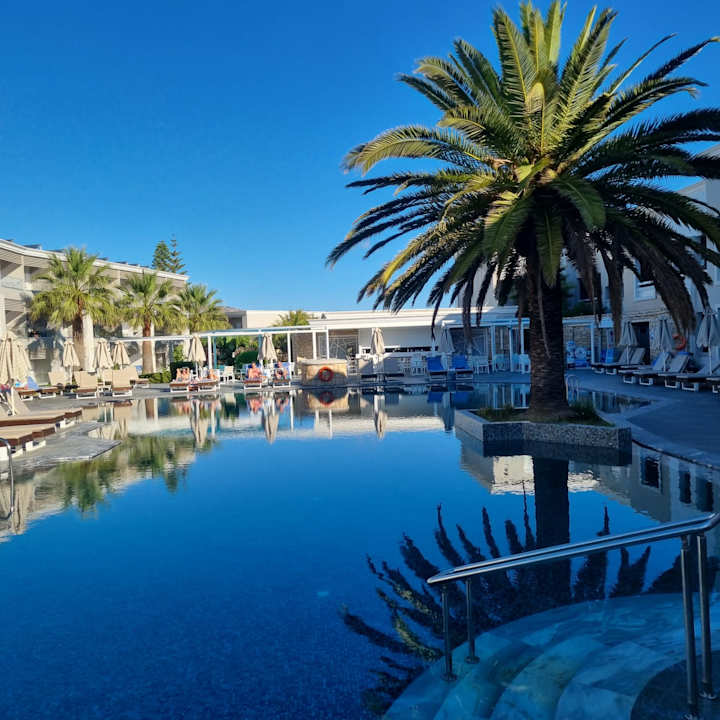 Pool Mythos Palace Resort & Spa