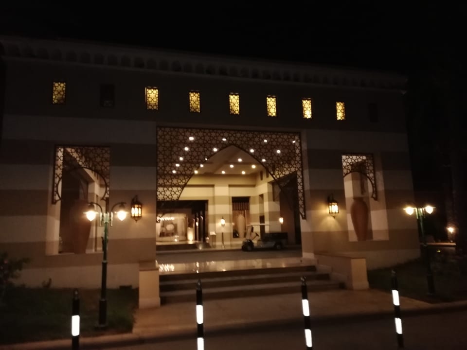 Lobby Miramar Al Aqah Beach Resort