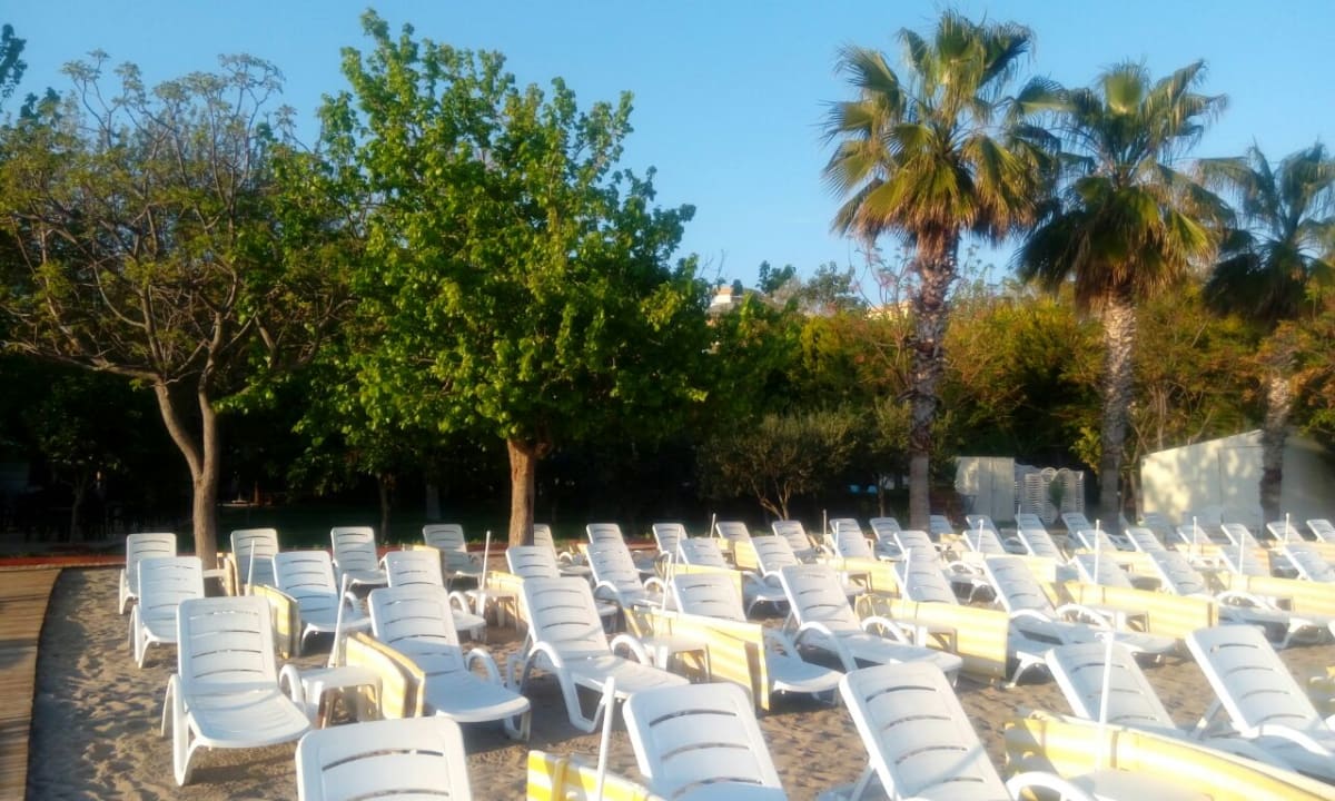 Strand Hotel Gardenia Beach