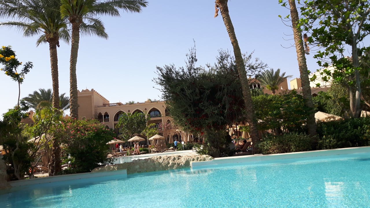 Das ist nur ein Pool aus der Anlage  Makadi Palace