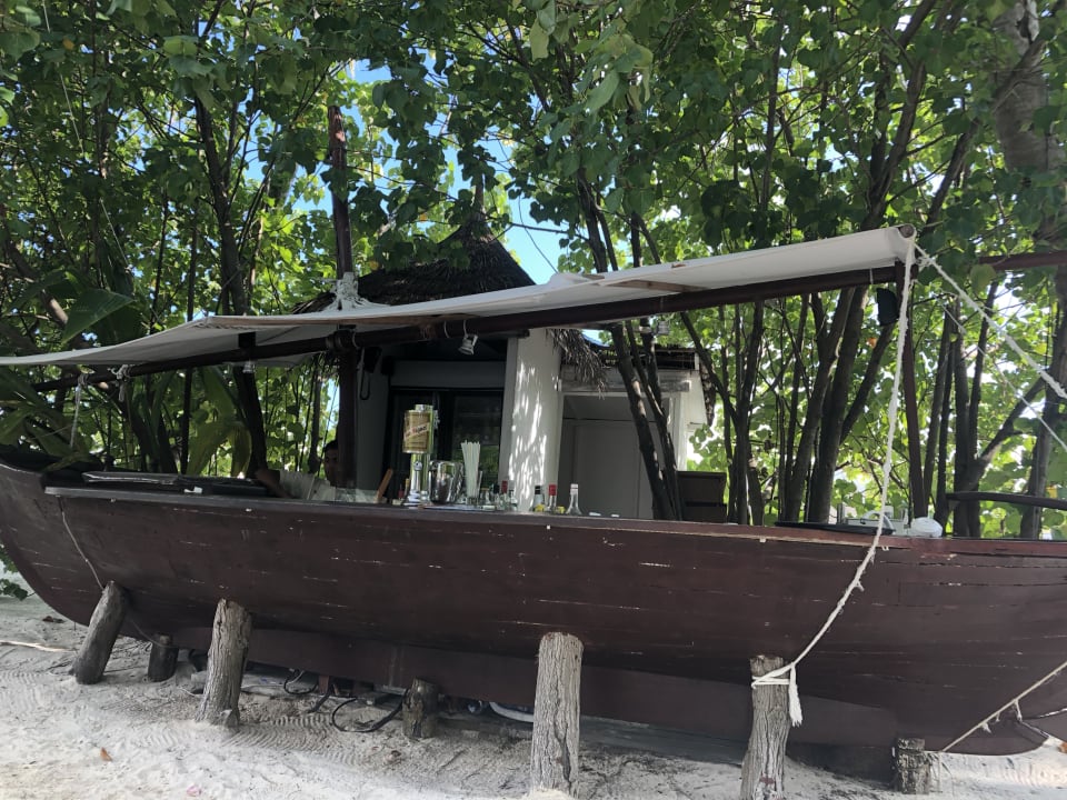Bar Safari Island Maldives