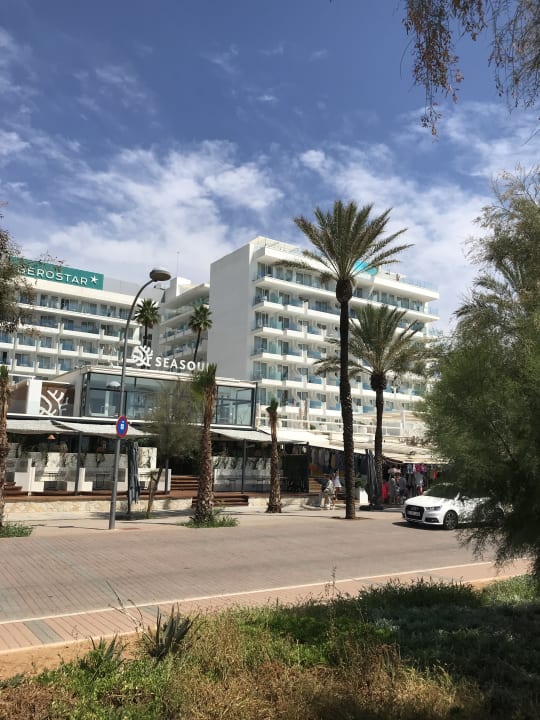 Außenansicht Iberostar Waves Bahia de Palma