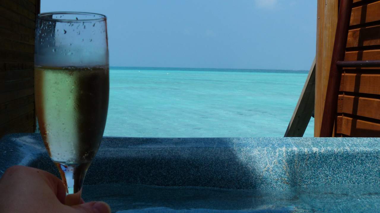 Whirlpool-Aussicht (Zimmer 718) Meeru Maldives Resort Island