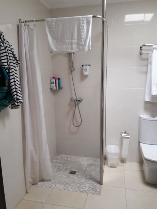 Zimmer HL Miraflor Suites Hotel