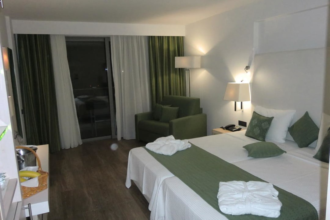 Zimmer 707 Minos Mare Royal