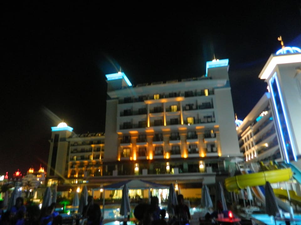 Luna Blanca bei Nacht Luna Blanca Resort & Spa