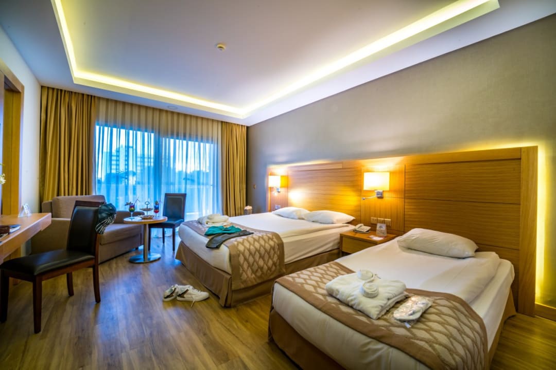 Zimmer Salamis Bay Conti Resort Hotel & Casino