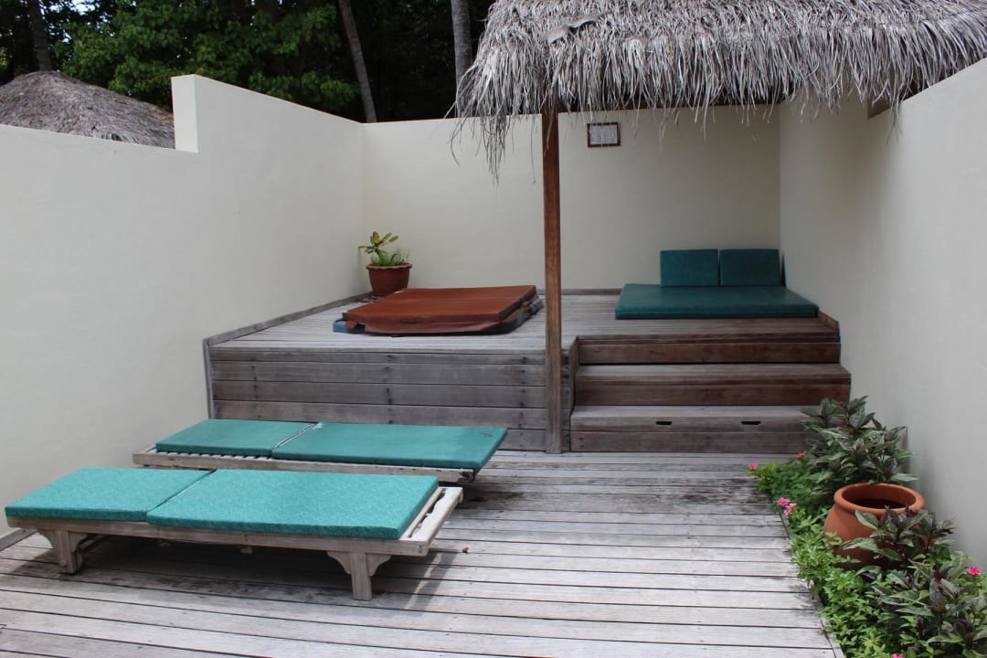 Terrasse Jakuzzi Beachvilla Meeru Maldives Resort Island