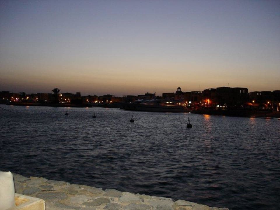 Abu Tig Marina in der Dämmerung Hotel Three Corners Ocean View prestige - Adults only