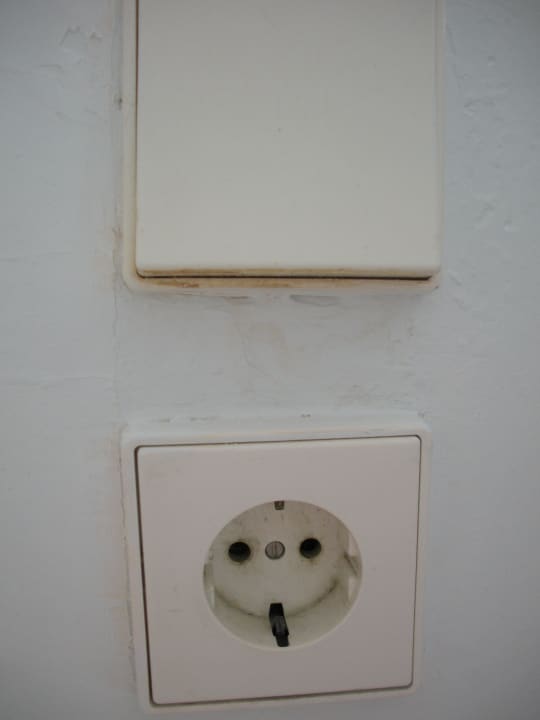 Überall Gemadder und Dreck.  Mitsis Rodos Village